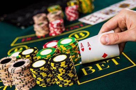 新手都玩得掂嘅網上百家樂：遊戲規則、玩法同注意事項，