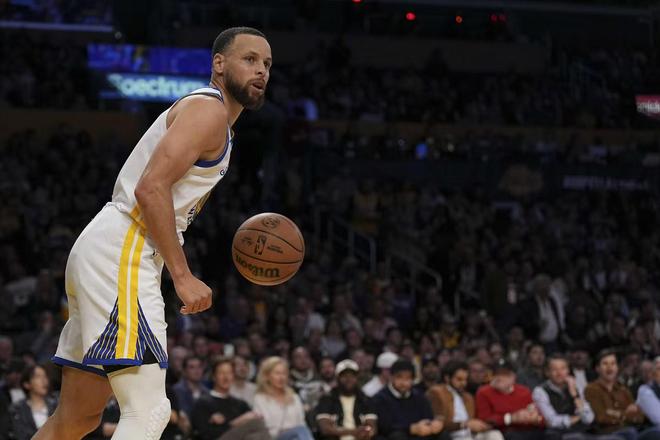 庫里炮轟NBA薪資制度：無股權參與，球員價值被嚴重低估