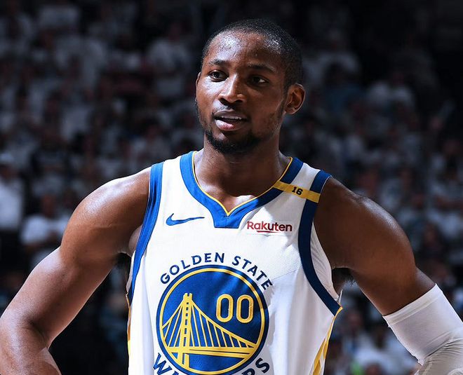 里夫斯拒絕8920萬續約，追求1.3億大合同：NBA只是生意