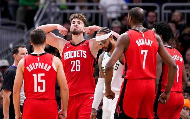 23分大勝強敵＋甜蜜賽程來襲｜火箭10連勝不是夢？