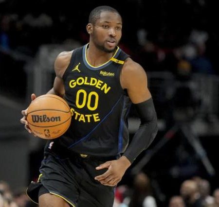 國王再度覬覦庫明加，但不再給首輪：勇士交易時鐘全面啟動