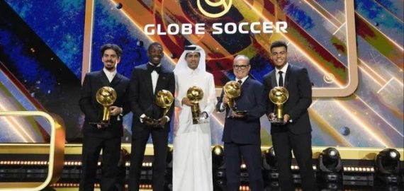 榮耀時刻｜巴黎聖日耳曼閃耀2025環球足球獎，締造史詩級紅藍王朝