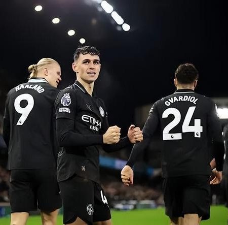 曼城連丟三球驚險5-4富勒姆