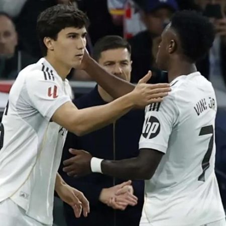 伯納烏耐心正式耗盡：皇馬球迷厭倦維尼修斯，場內外失序引爆全面反彈