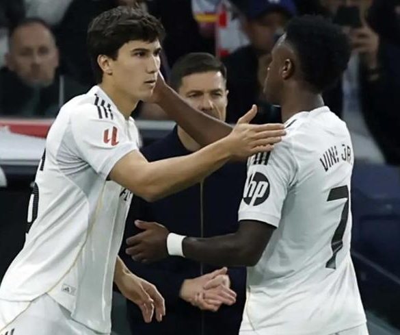 伯納烏耐心正式耗盡：皇馬球迷厭倦維尼修斯，場內外失序引爆全面反彈