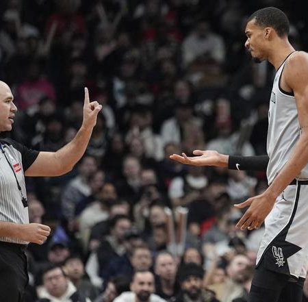 10連勝8勝1負氣勢如虹！馬刺成豪門終結者，文班亞馬證明奪冠實力