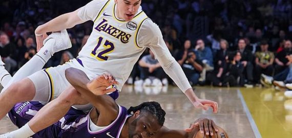 作用日益受限？拉拉維亞在湖人的輪換危機