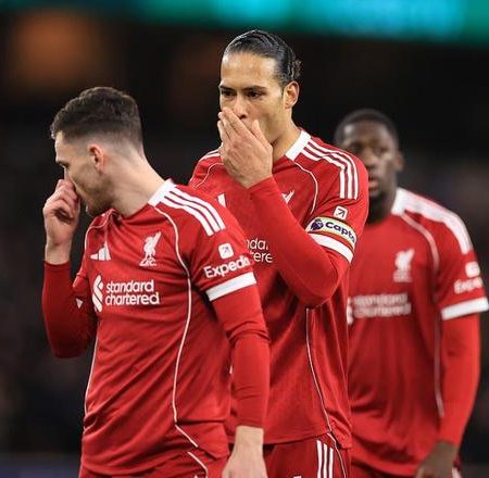 英超爆出驚天冷門！利物浦1-2遭副班長狼隊補時絕殺