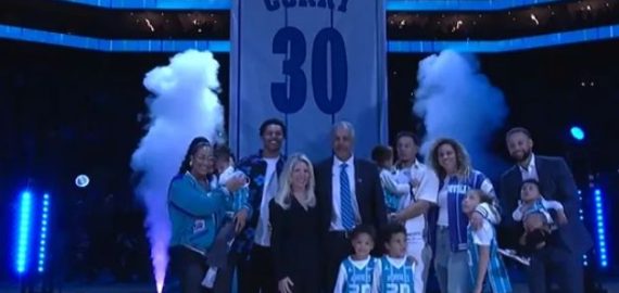 黃蜂榮耀時刻：戴爾・庫里30號球衣退役，全家見證傳奇落幕與傳承