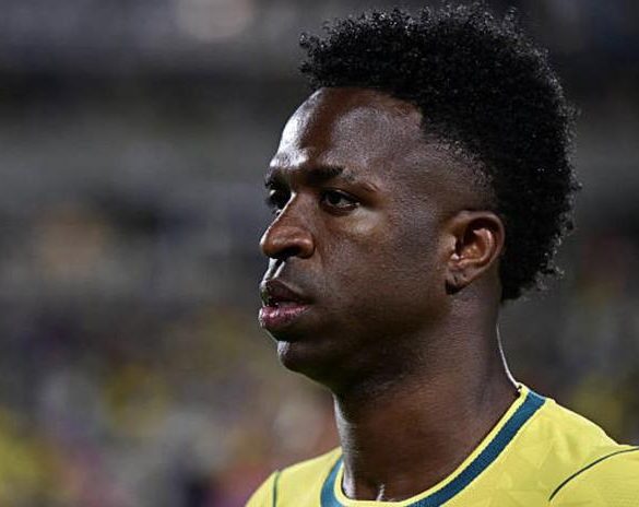 維尼修斯：皇馬光環下的巴西國家隊挑戰與成長