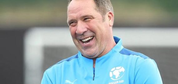 替補門將的雙冠奇蹟：曼寧格案例背後的足球商業邏輯與人才估值革命