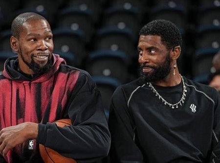 杜蘭特寄語NBA中國賽：欣喜迎來歐文復出首戰 期待賽場頂峰相見